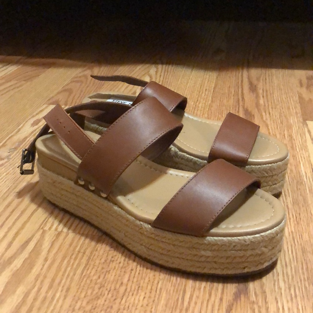 Steve Madden platform sandals